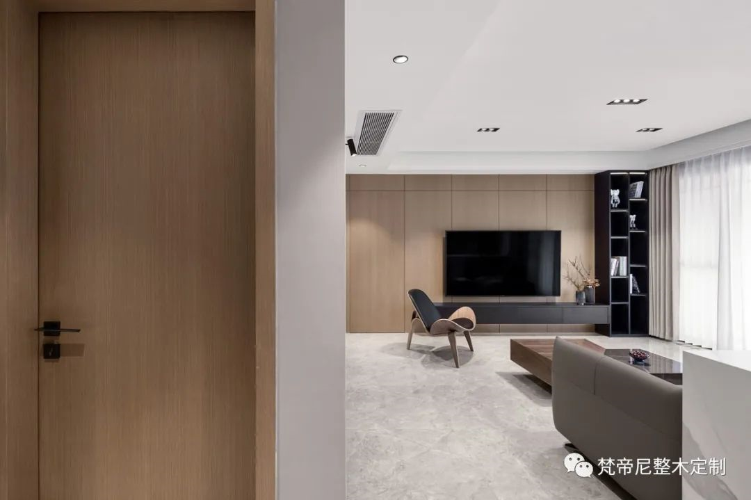 直紋梨木輕奢大平層賞析(圖7) 直紋梨木輕奢大平層賞析(圖7)